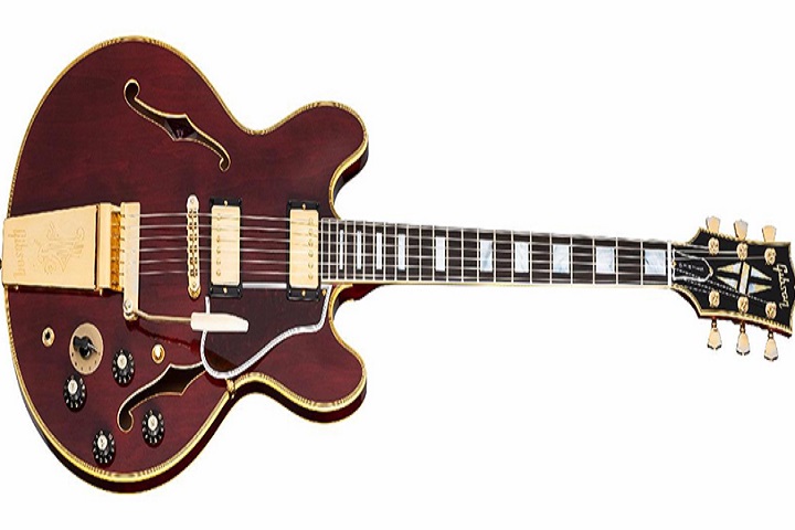 Gibson Release Chuck Berry’s ES-355 Guitar in Wine Red