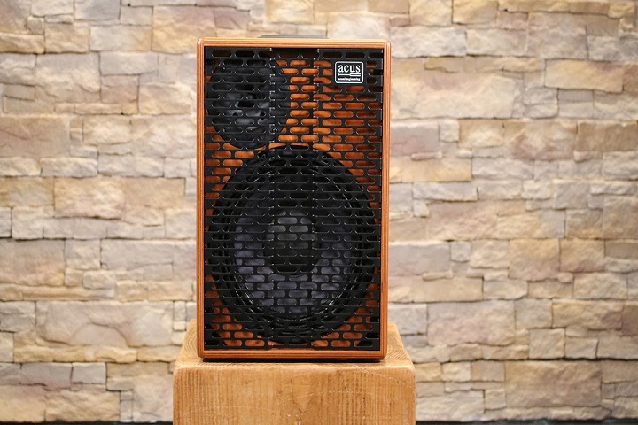 Acus One For Street 10 Acoustic Amplifier Review