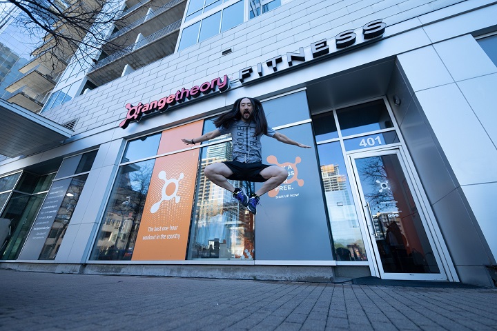 Orangetheory® Fitness Welcomes to the Stage its First-Ever Chief Music Officer, DJ Steve Aoki