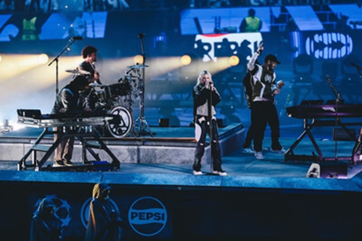 Linkin Park Rock The Uefa Champions League Final Kick Off Show Presented By Pepsi® Linkin Park Rock The Uefa Champions League Final Kick Off Show Presented By Pepsi®
