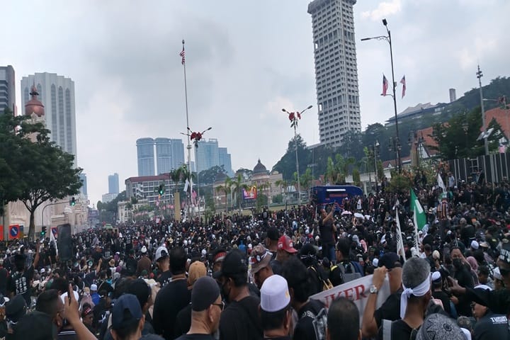 Malaysia Deserves a Better Opposition, Says Liew Chin Tong Malaysia Deserves a Better Opposition, Says Liew Chin Tong