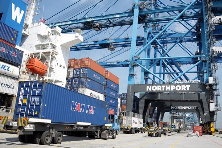 Malaysia’s 13th MP prioritises ports and shipping industry growth Malaysia’s 13th MP prioritises ports and shipping industry growth