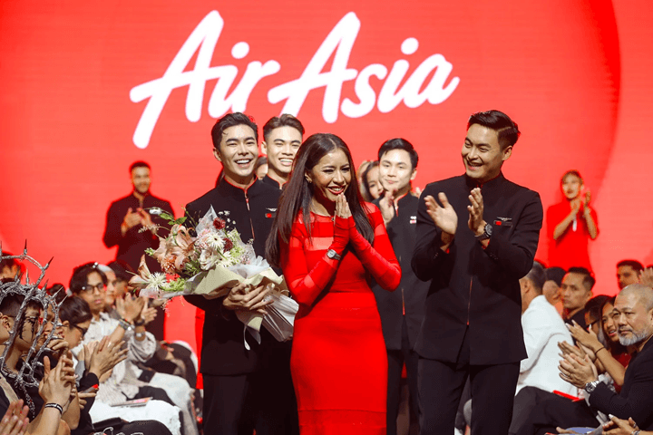 AirAsia debuts enhanced cabin crew uniform at KL Fashion Week featuring regional craftsmanship AirAsia debuts enhanced cabin crew uniform at KL Fashion Week featuring regional craftsmanship